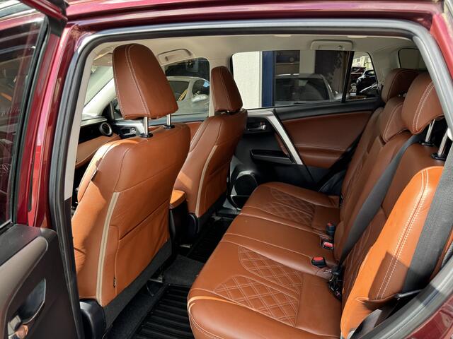 Toyota RAV4 2.0 VVT-i AWD Executive Business LEDER/NAVI