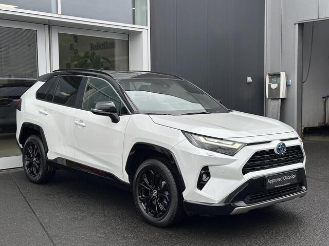 Toyota RAV4 2.5 Hybrid AWD Bi-Tone Apple Carplay/Android Auto navigatie, Stoelverwarming, Achteruitrij camera, Adaptieve cruise control, Kunstlederen/alcantara bekleding, Keyless