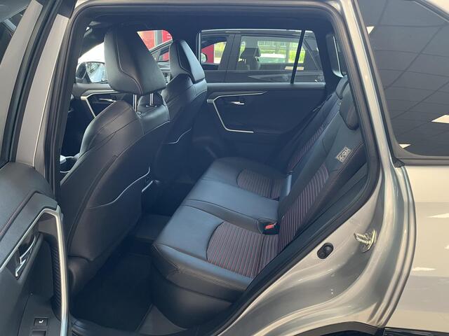 Toyota RAV4 2.5 Plug-in Hybrid AWD Style