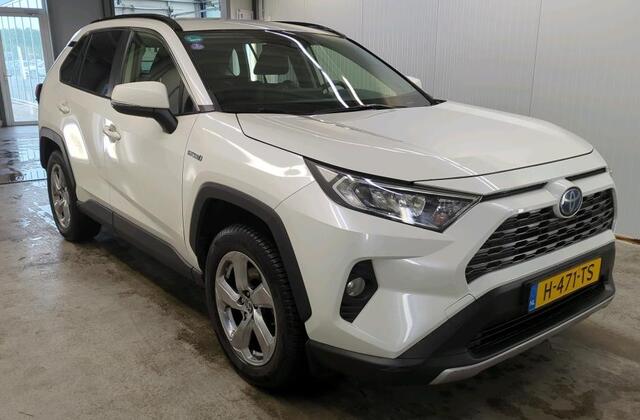 Toyota RAV4 2.5 Hybrid Business Plus Navigatie Trekhaak Camera DAB ACC Leder Elek Stoel + Verwarming Carplay Keyless Getint Glas NL Auto