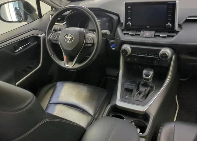 Toyota RAV4 2.5 Hybrid Business Plus Navigatie Trekhaak Camera DAB ACC Leder Elek Stoel + Verwarming Carplay Keyless Getint Glas NL Auto