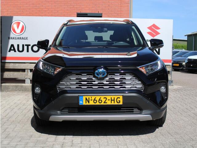 Toyota RAV4 2.5 Hybrid AWD Style 1.650 KG Trekgewicht, stuur- Camera, Parkeersensoren voor en achter