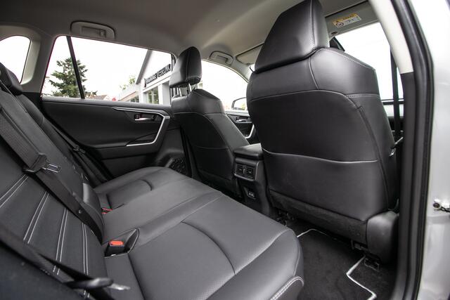 Toyota RAV4 2.5 Hybrid AWD Executive All-in rijklaarprijs | Dealerond. | Trekhaak | Leer | Mem. stoel | Stoelverw.+vent.