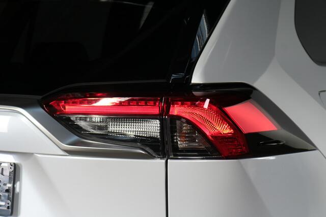 Toyota RAV4 2.5 Plug-in Hybrid AWD Limited Edition, Schuifdak! , JBL, HUD, Nieuw, Direct leverbaar