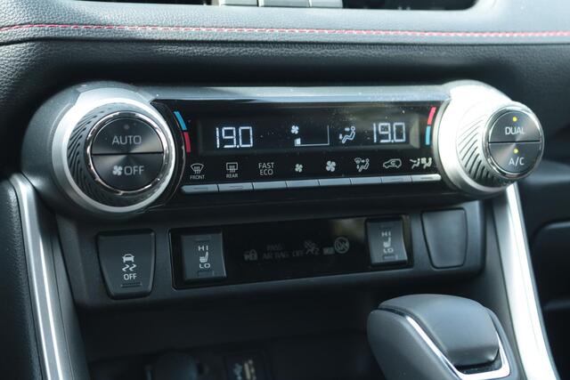 Toyota RAV4 2.5 Plug-in Hybrid AWD Dynamic, Leder, Trekhaak