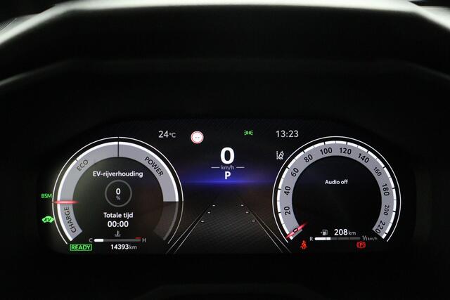 Toyota RAV4 2.5 Hybrid AWD GR SPORT | Appel Carplay/Android Auto | 360Camera | Trekhaak | Stoel/Stuurverwarming | Elektrische Voorstoelen | Elektrische achterklep |