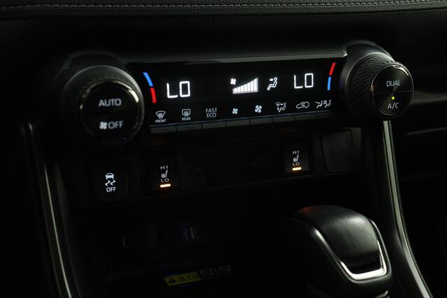 Toyota RAV4 2.5 Hybrid AWD GR SPORT | Appel Carplay/Android Auto | 360Camera | Trekhaak | Stoel/Stuurverwarming | Elektrische Voorstoelen | Elektrische achterklep |