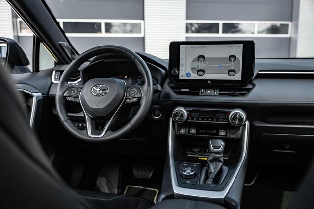 Toyota RAV4 2.5 Hybrid AWD Bi-Tone PHEV |Pano |360° |JBL |Trekhaak |Alcantara