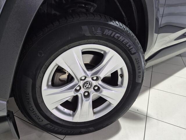 Toyota RAV4 2.5 Hybrid Active | Dealer onderhouden |