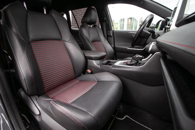 Toyota RAV4 2.5 Plug-in Hybrid AWD Style All-in rijklrprs | Apple cp/Android auto