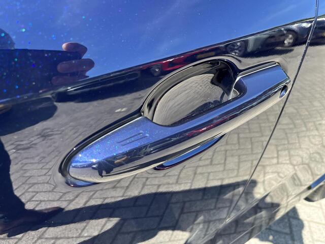 Toyota RAV4 2.5 Plug-in Hybrid AWD Bi-Tone Plus