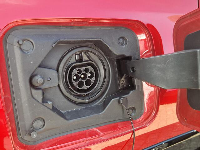 Toyota RAV4 2.5 Plug-in Hybrid AWD Bi-Tone Plus