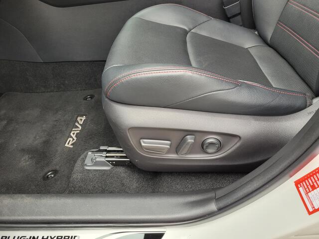 Toyota RAV4 2.5 Plug-in Hybrid AWD Limited Aut./Bi-tone/Leder/ Zeer complete auto!