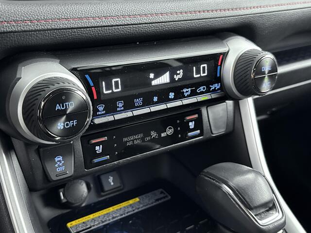 Toyota RAV4 2.5 Plug-in Hybrid AWD Bi-Tone Plus Limited | Lederen bekleding | 360° Camera | Stoelverwarming -/ ventilatie | JBL Premium Audio |