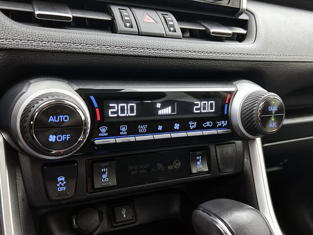 Toyota RAV4 2.5 Hybrid Style | Panoramadak | Stoelverwarming | Blind Spot | Parkeersensoren |