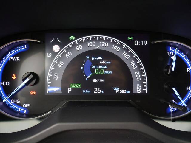 Toyota RAV4 2.5 Hybrid Bi-Tone | Apple Carplay & Android Auto | Parkeercamera | 13-08 TB