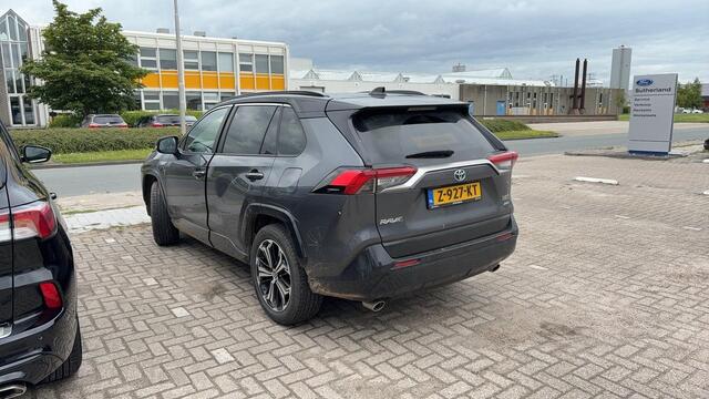 Toyota RAV4 2.5 Plug-in Hybrid AWD GR SPORT | Stoelverwarming | Stuurwielverwarming | Climate Control | Head Up Display