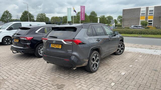 Toyota RAV4 2.5 Plug-in Hybrid AWD GR SPORT | Stoelverwarming | Stuurwielverwarming | Climate Control | Head Up Display