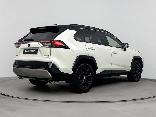 Toyota RAV4 2.5 Hybrid AWD Bi-Tone Limited | Navi | JBL | Stoelverwarming | Elektrische Achterklep | Parkeersensoren |