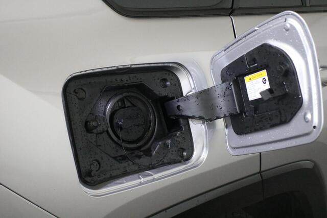 Toyota RAV4 2.5 Plug-in Hybrid AWD Limited Edition Alarm klasse 3|Panorama dak|BTW