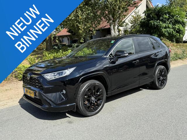 Toyota RAV4 2.5 Hybrid AWD 222PK Black Edition JBLoTrekhaak