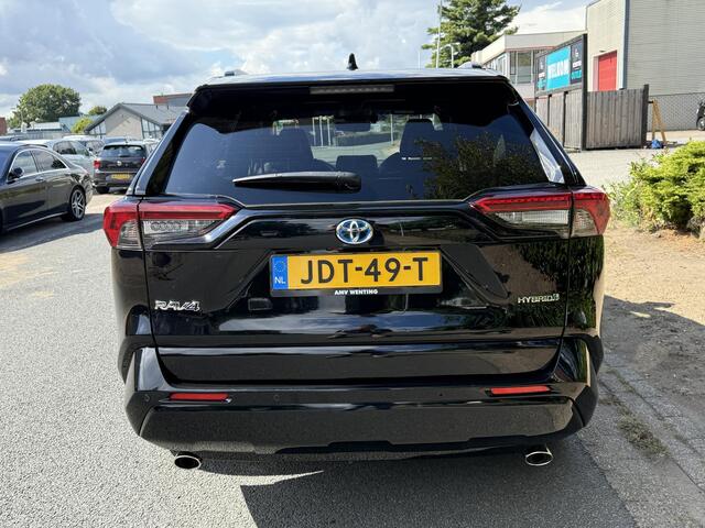 Toyota RAV4 2.5 Hybrid AWD 222PK Black Edition JBLoTrekhaak