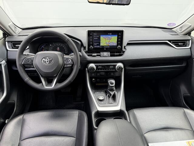Toyota RAV4 2.5 Hybrid AWD Active | Bearlock & Klasse 5 | Trekhaak | Leder | JBL | 360 Camera | Winter Pack | Dealer Onderhouden