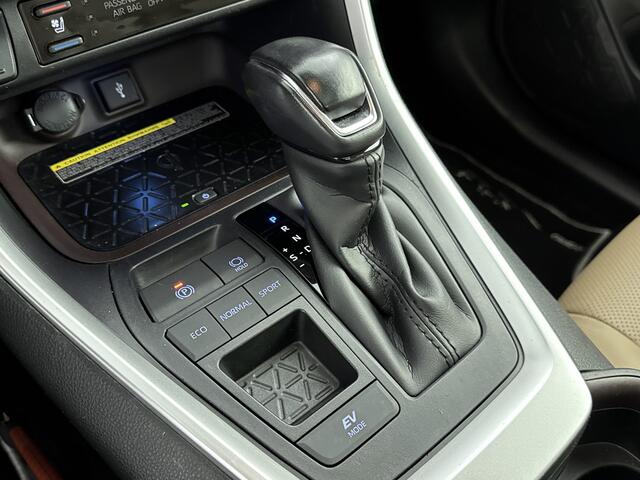 Toyota RAV4 2.5 Hybrid Executive Premium | Glazen Panoramadak | Stoelverwarming -/ ventilatie |