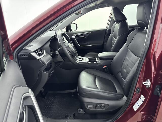 Toyota RAV4 2.5 Hybrid AWD Executive Limited | Stoel-/Stuurverwarming | Navi | Lichtmetalen Velgen | Leer |