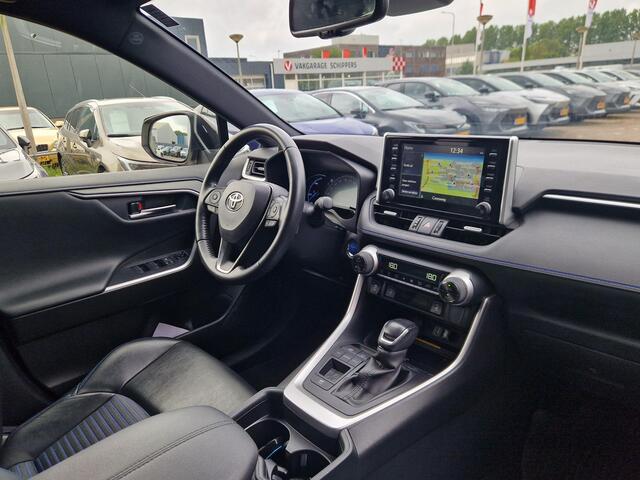 Toyota RAV4 2.5 Hybrid Bi-Tone