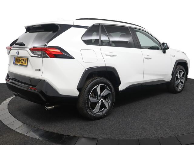 Toyota RAV4 2.5 Plug-in Hybrid AWD Dynamic | Adaptive Cruise Control | Apple Carplay | Android Auto | Parkeersensoren | Stoelverwarming | Achteruitrijcamera |