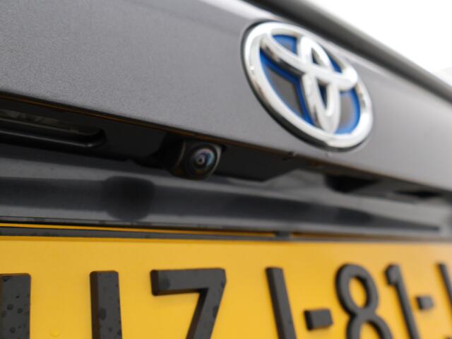Toyota RAV4 2.5 Hybrid AWD Team D | Apple Carplay & Android Auto | Parkeercamera | Trekhaak |