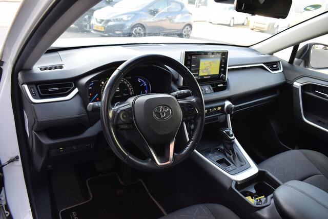 Toyota RAV4 2.5 Hybrid Dynamic | Apple CarPlay | Camera | Climate | ACC