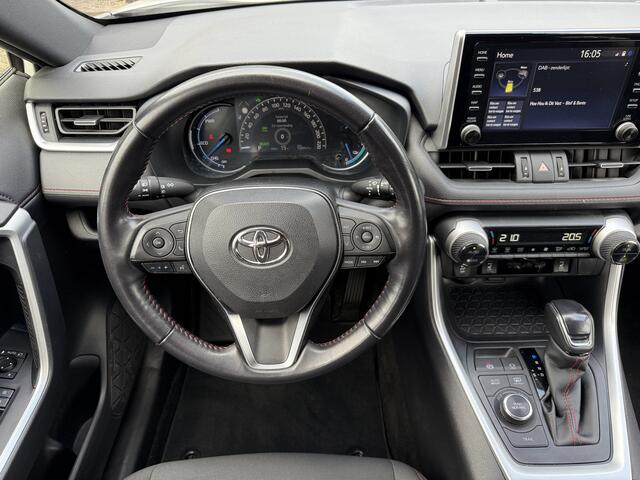 Toyota RAV4 2.5 Plug-in Hybrid AWD 306pk, Trekhaak | Camera | CarPlay