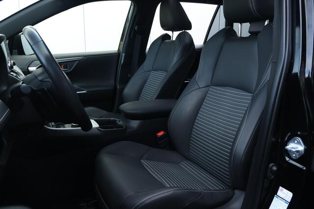 Toyota RAV4 2.5 Hybrid AWD Style / Pano / 360