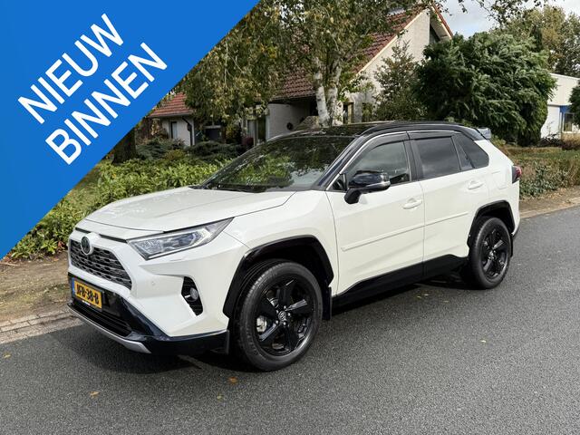 Toyota RAV4 2.5 Hybrid AWD 222PK Bi-ToneoPanooTrekhaakoJBL