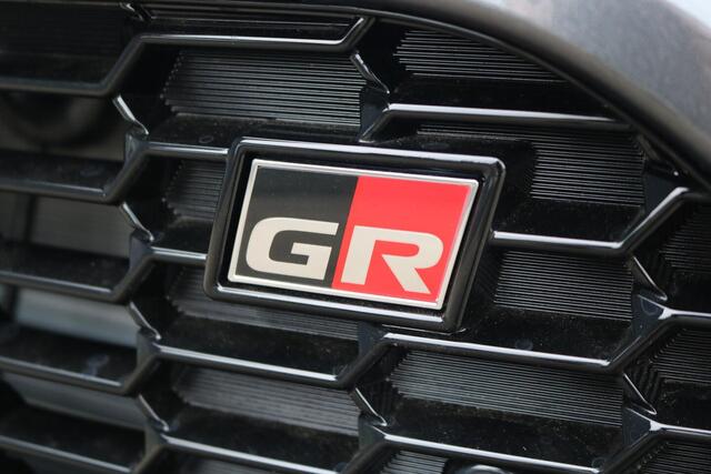 Toyota RAV4 2.5 Plug-in Hybrid AWD GR SPORT Nieuw