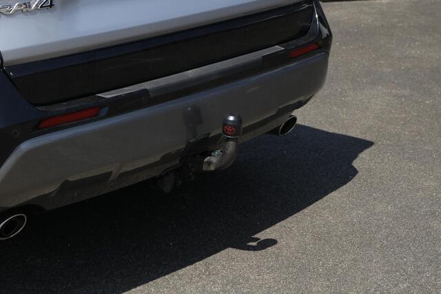 Toyota RAV4 2.5 Hybrid Bi-Tone Paul | 01-11