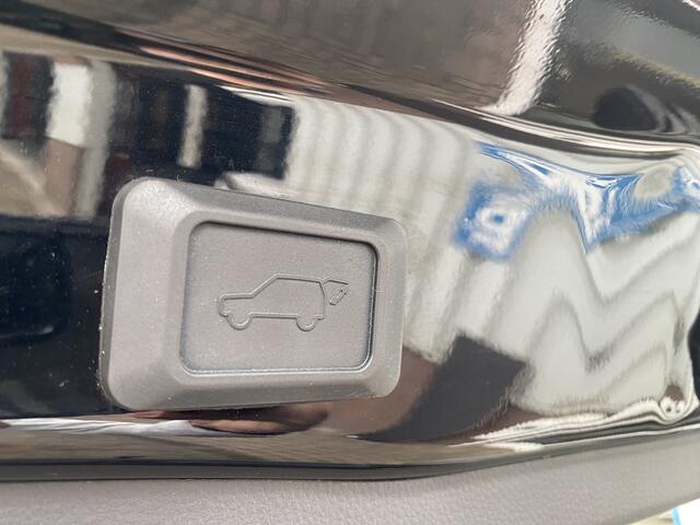 Toyota RAV4 2.5 Hybrid AWD ADVENTURE