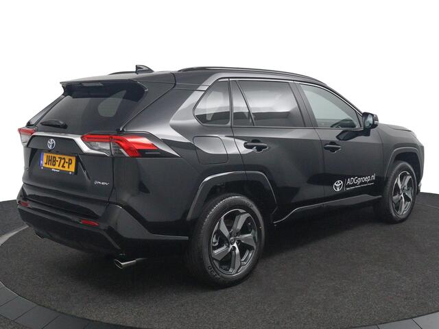 Toyota RAV4 2.5 Plug-in Hybrid AWD Dynamic | Direct Leverbaar | Stoelverwarming | Elektrisch verstelbare Bestuurdersstoel | Parkeersensoren Rondom |