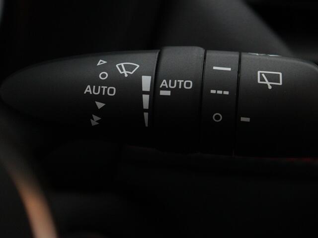 Toyota RAV4 2.5 Plug-in Hybrid AWD Style Limited | Panoramadak | Parkeersensoren |