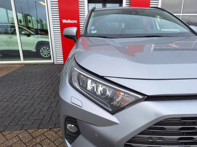 Toyota RAV4 2.5 Hybrid AWD Dynamic Plus met trekhaak (1650 kg trekgewicht)