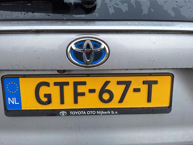 Toyota RAV4 2.5 Hybrid AWD Dynamic Plus met trekhaak (1650 kg trekgewicht)