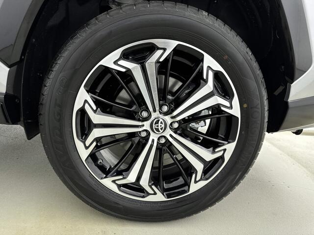 Toyota RAV4 2.5 Plug-in Hybrid AWD Bi-Tone Plus | Apple Carplay & Android Auto | Parkeercamera |