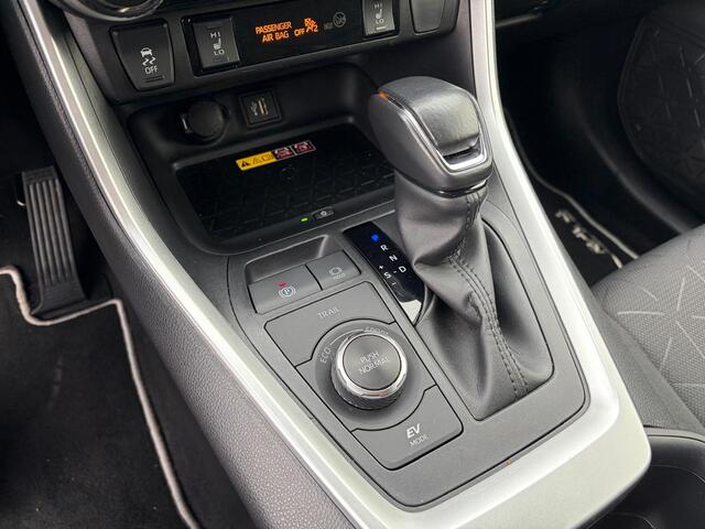 Toyota RAV4 2.5 Hybrid AWD Dynamic Automaat | Navi | 4X4 | Elek. achterklep |