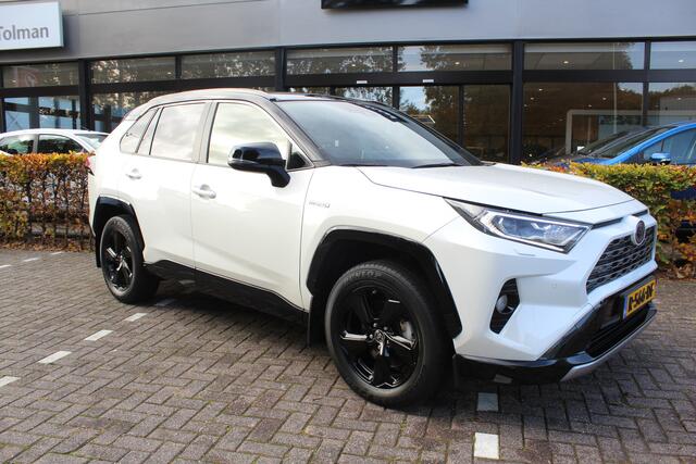 Toyota RAV4 2.5 Hybrid AWD Bi-Tone | Rijklaar | Trekhaak | Panoramadak | Apple/Android | LED | Elek.Achterklep | Leder | Dealer onderhouden