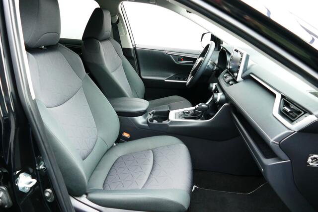 Toyota RAV4 2.5 Hybrid AWD Dynamic. Navi, Camera, Stoel&StuurVerw, 18"LMV, Haak 1650kg