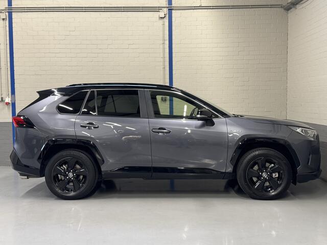 Toyota RAV4 2.5 Hybrid AWD Bi-Tone