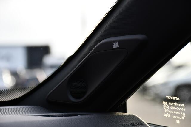 Toyota RAV4 2.5 Plug-in Hybrid AWD Limited Edition 306pk | Nieuw | Navigatie | Cruise | Schuif-/kanteldak | Snel leverbaar |