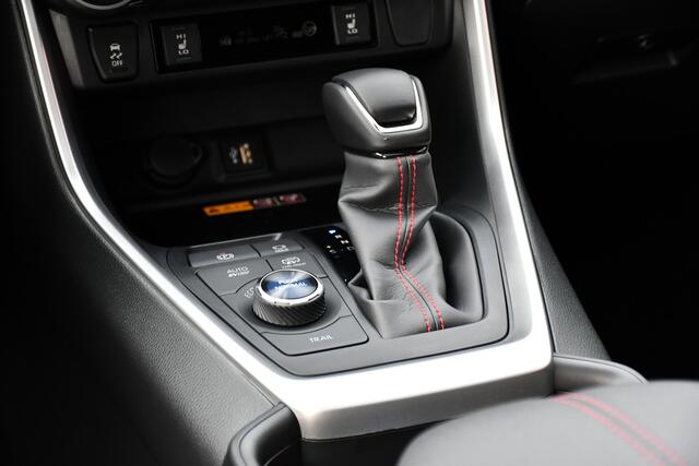 Toyota RAV4 2.5 Plug-in Hybrid AWD Limited Edition 306pk | Nieuw | Navigatie | Cruise | Schuif-/kanteldak | Snel leverbaar |